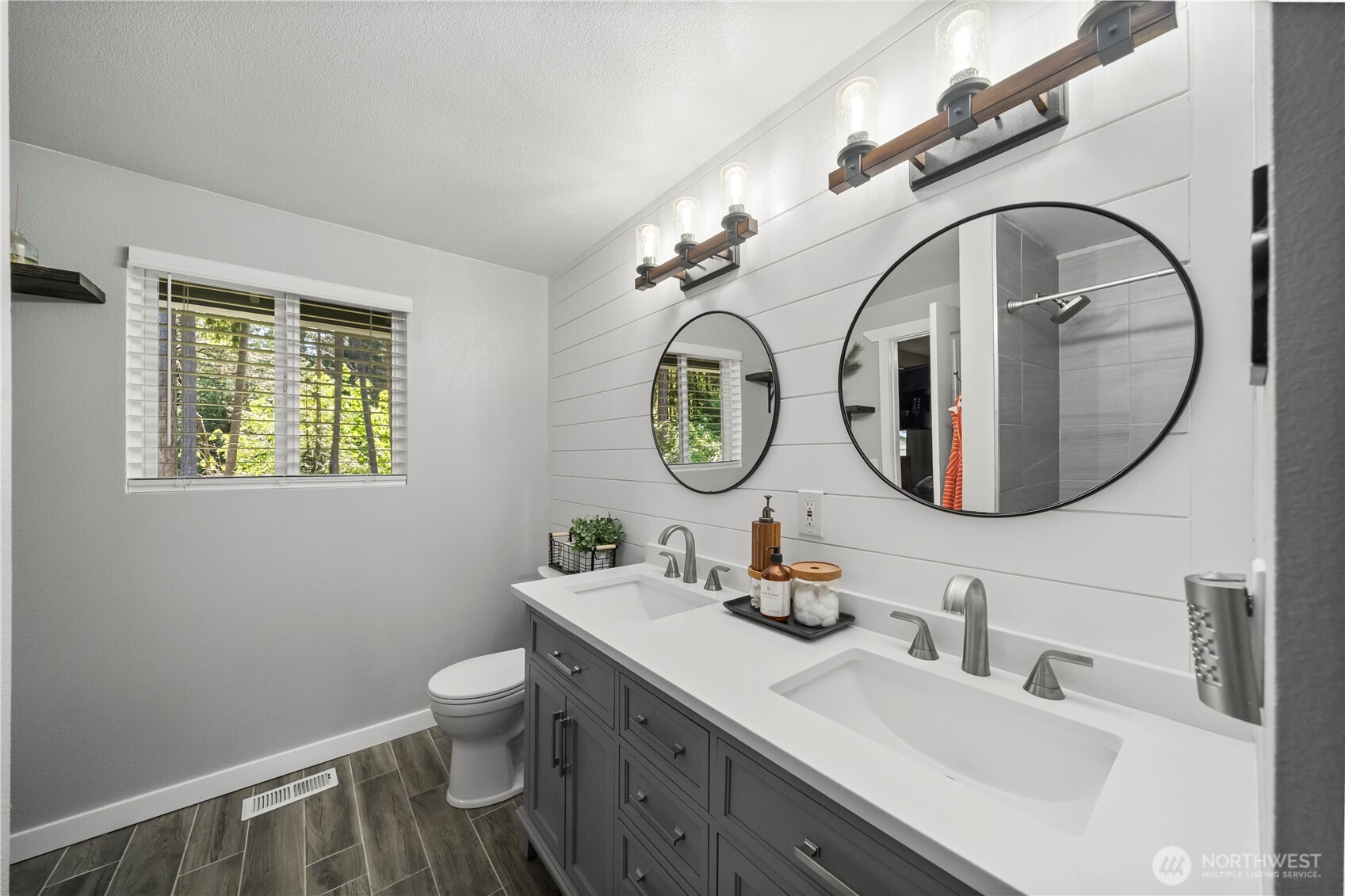 19101 58th Street E Lake Tapps WA 98391