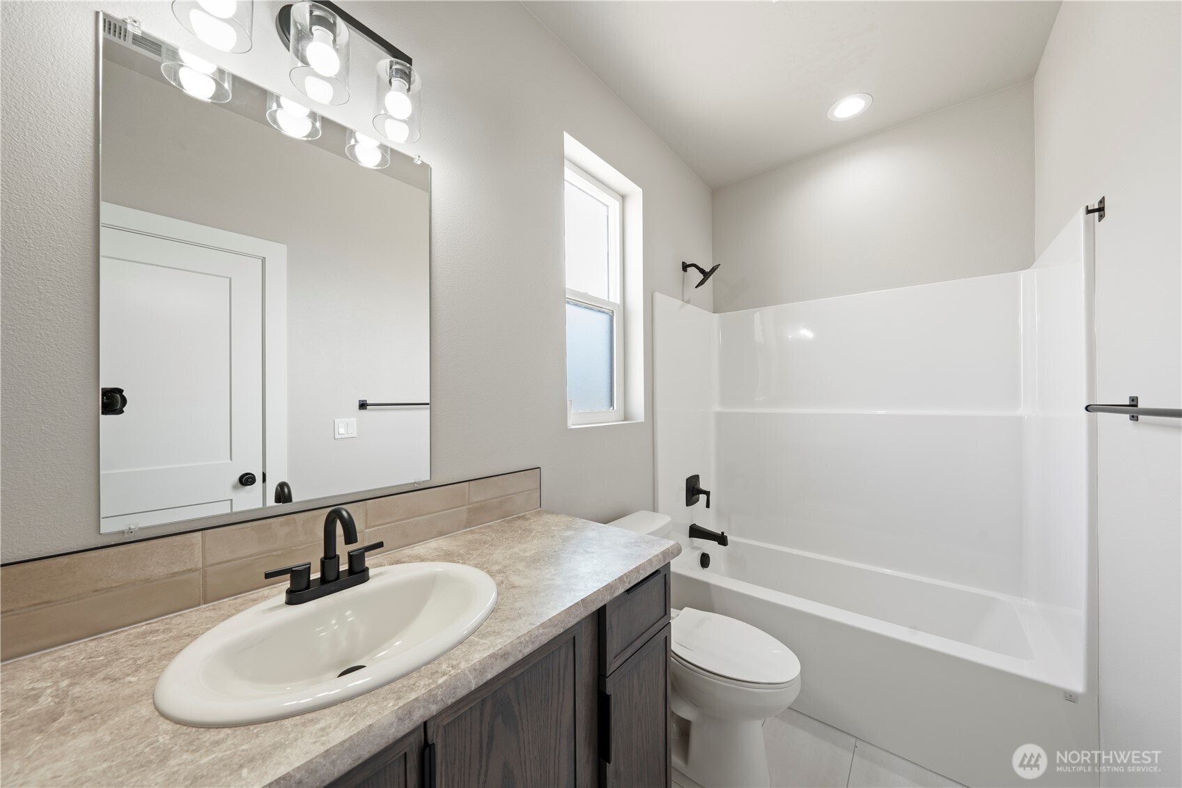 1501 7th Avenue NE Quincy WA 98848