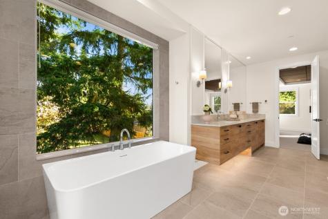 1004 166th Place NE Bellevue WA 98008