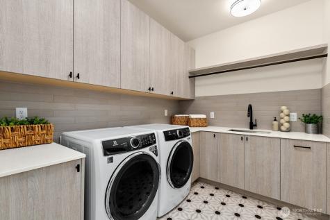 1004 166th Place NE Bellevue WA 98008