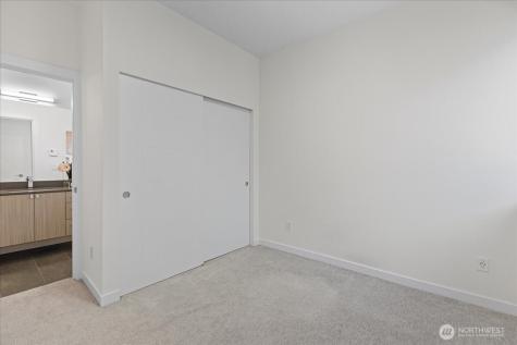 2310 W Newton Street Seattle WA 98199