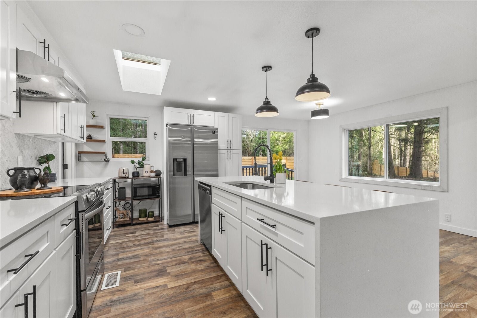 20609 SE 245th Place Maple Valley WA 98038