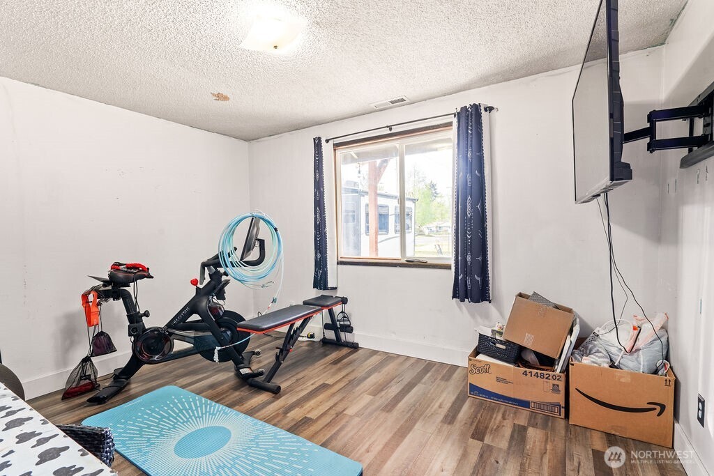 503 W Maple Street Mccleary WA 98557