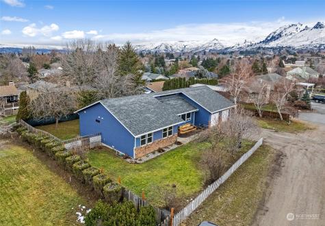1916 2nd Street Wenatchee WA 98801