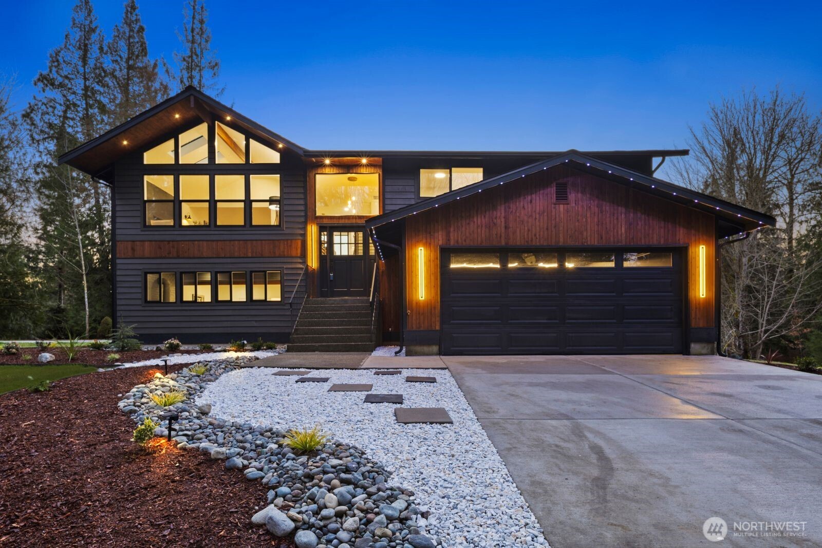 6341 E Sabelhaus Lane Port Orchard WA 98366