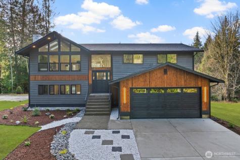6341 E Sabelhaus Lane Port Orchard WA 98366