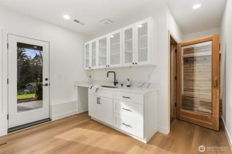 6341 E Sabelhaus Lane Port Orchard WA 98366