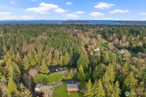 6341 E Sabelhaus Lane Port Orchard WA 98366