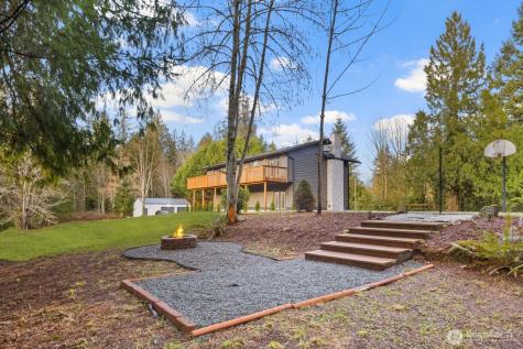 6341 E Sabelhaus Lane Port Orchard WA 98366