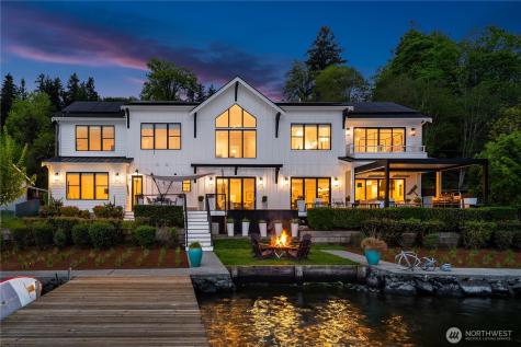 4233 E Lake Sammamish Shore Lane SE Sammamish WA 98075