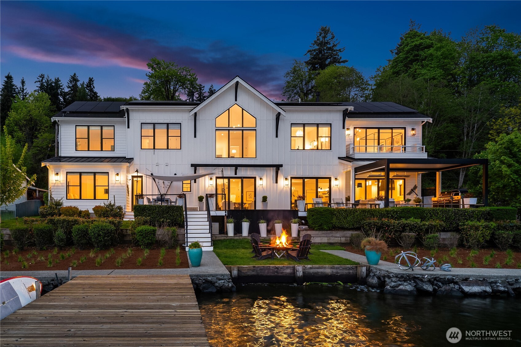 4233 E Lake Sammamish Shore Lane SE Sammamish WA 98075