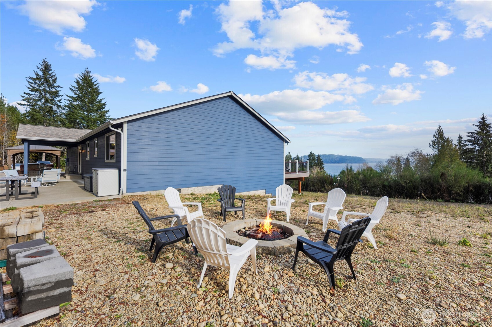 161 N Harvey Terrace Drive Shelton WA 98584