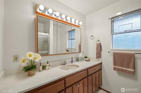 208 N 184th Shoreline WA 98133