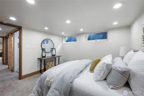 1207 NE 140th Street Seattle WA 98125