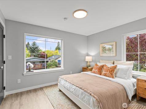 8117 17th Avenue SW Seattle WA 98106