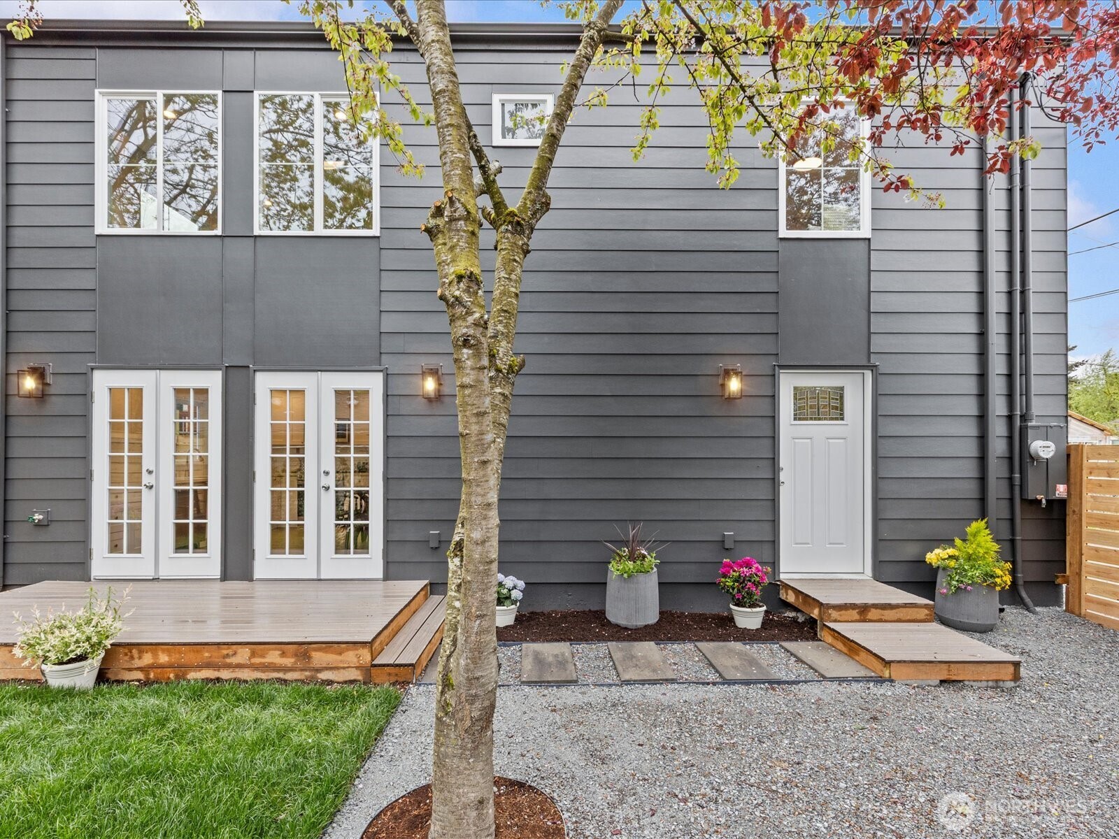 8117 17th Avenue SW Seattle WA 98106
