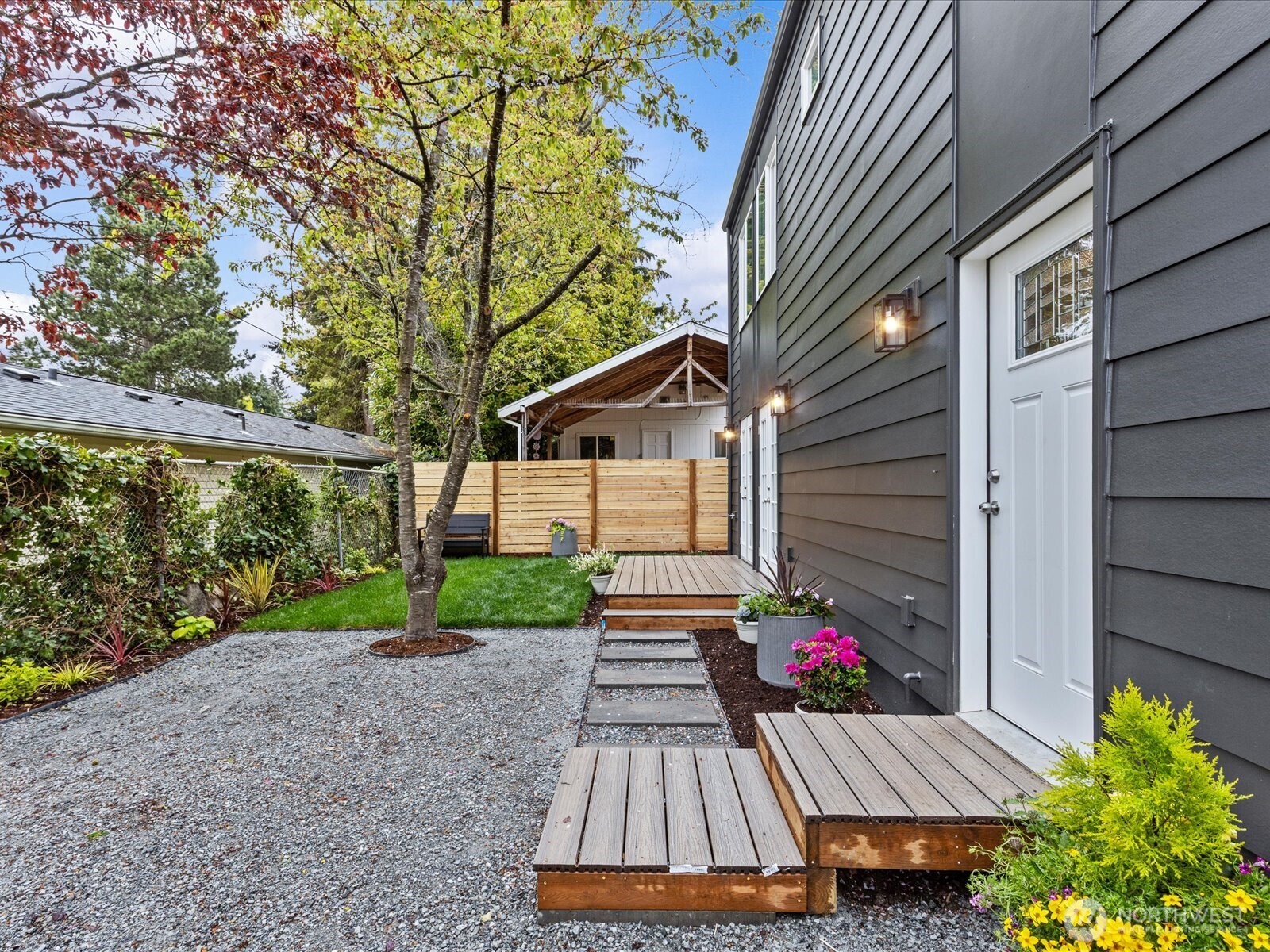 8117 17th Avenue SW Seattle WA 98106