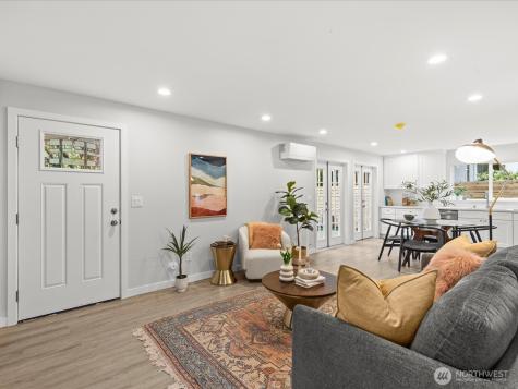 8117 17th Avenue SW Seattle WA 98106