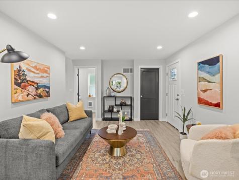 8117 17th Avenue SW Seattle WA 98106