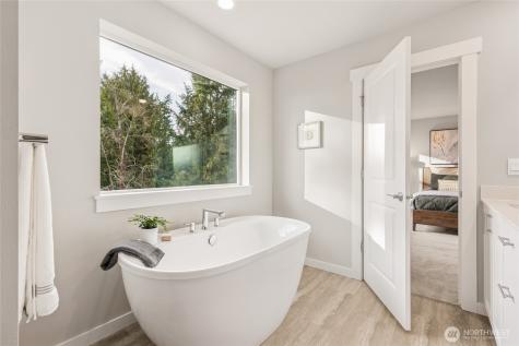 4034 98th Avenue Court E Edgewood WA 98371