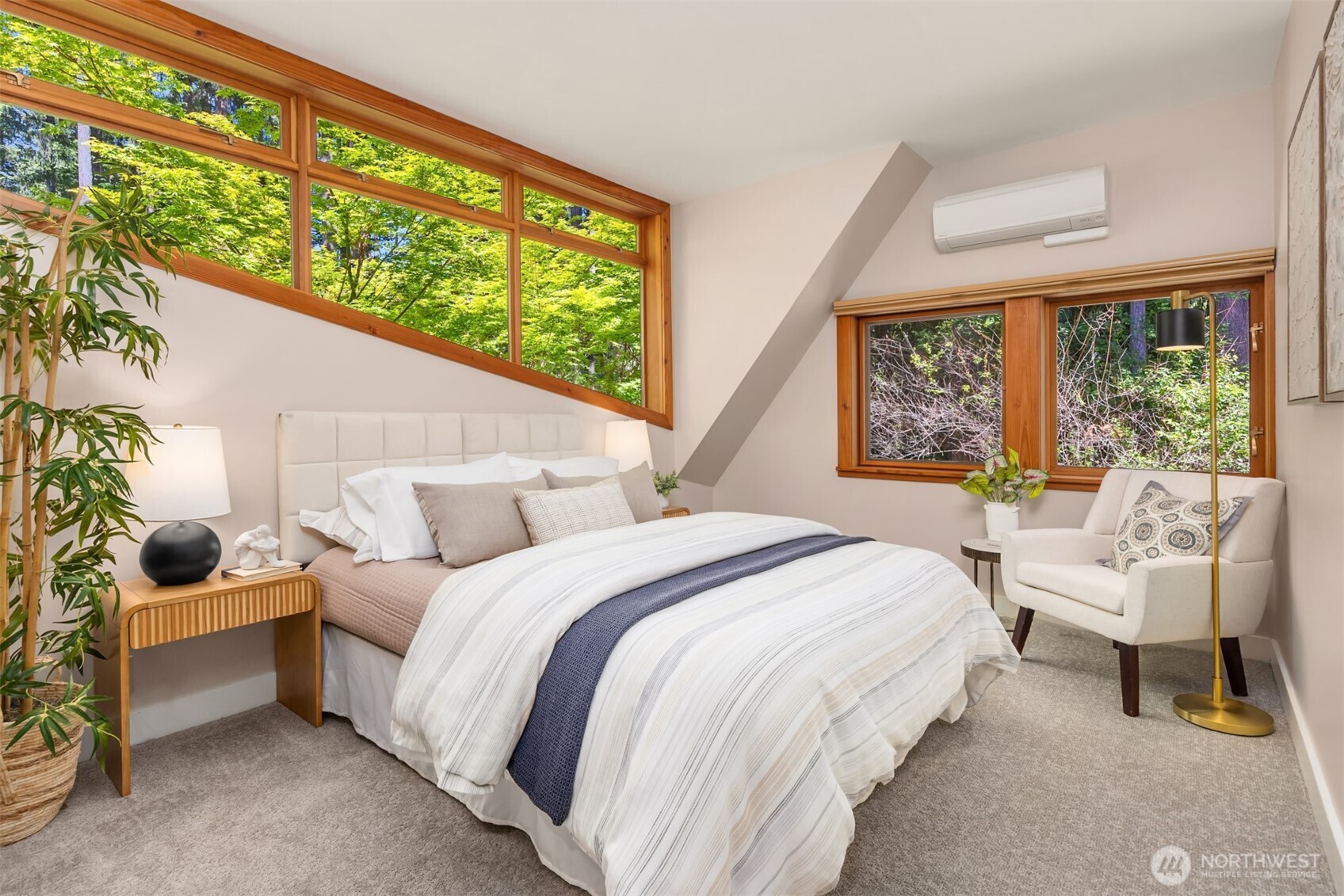 6900 NE Dolphin Drive Bainbridge Island WA 98110