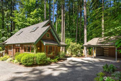 6900 NE Dolphin Drive Bainbridge Island WA 98110