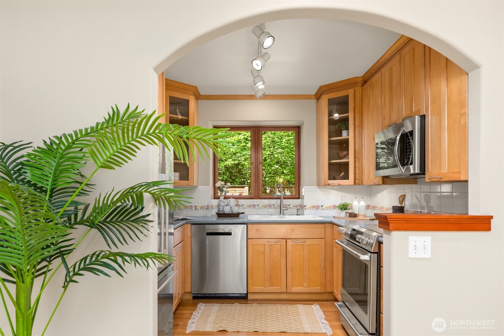 6900 NE Dolphin Drive Bainbridge Island WA 98110