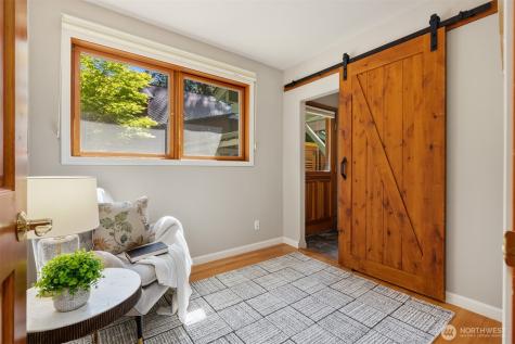 6900 NE Dolphin Drive Bainbridge Island WA 98110