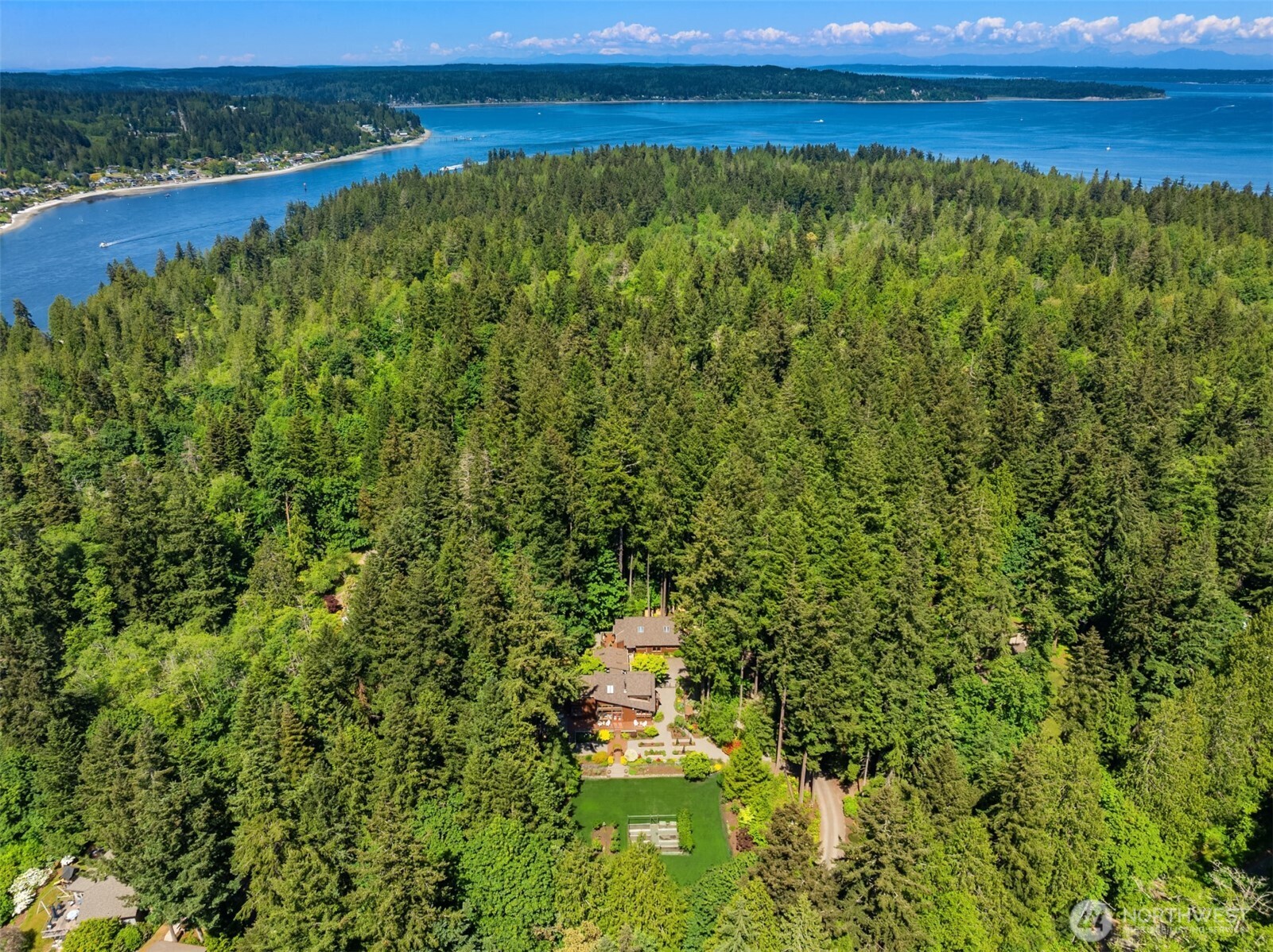 6900 NE Dolphin Drive Bainbridge Island WA 98110