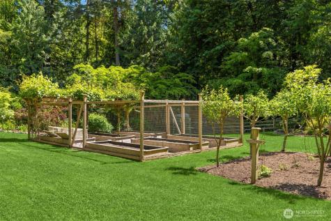 6900 NE Dolphin Drive Bainbridge Island WA 98110