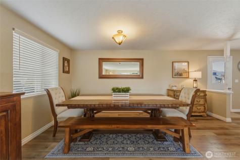1267 SE Constitution Drive College Place WA 99324