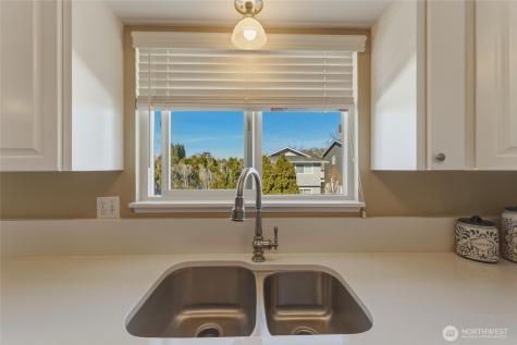 1267 SE Constitution Drive College Place WA 99324