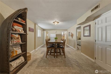 1267 SE Constitution Drive College Place WA 99324