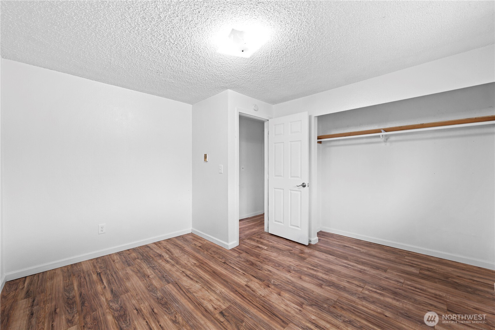 1409 E 54th Street Tacoma WA 98404