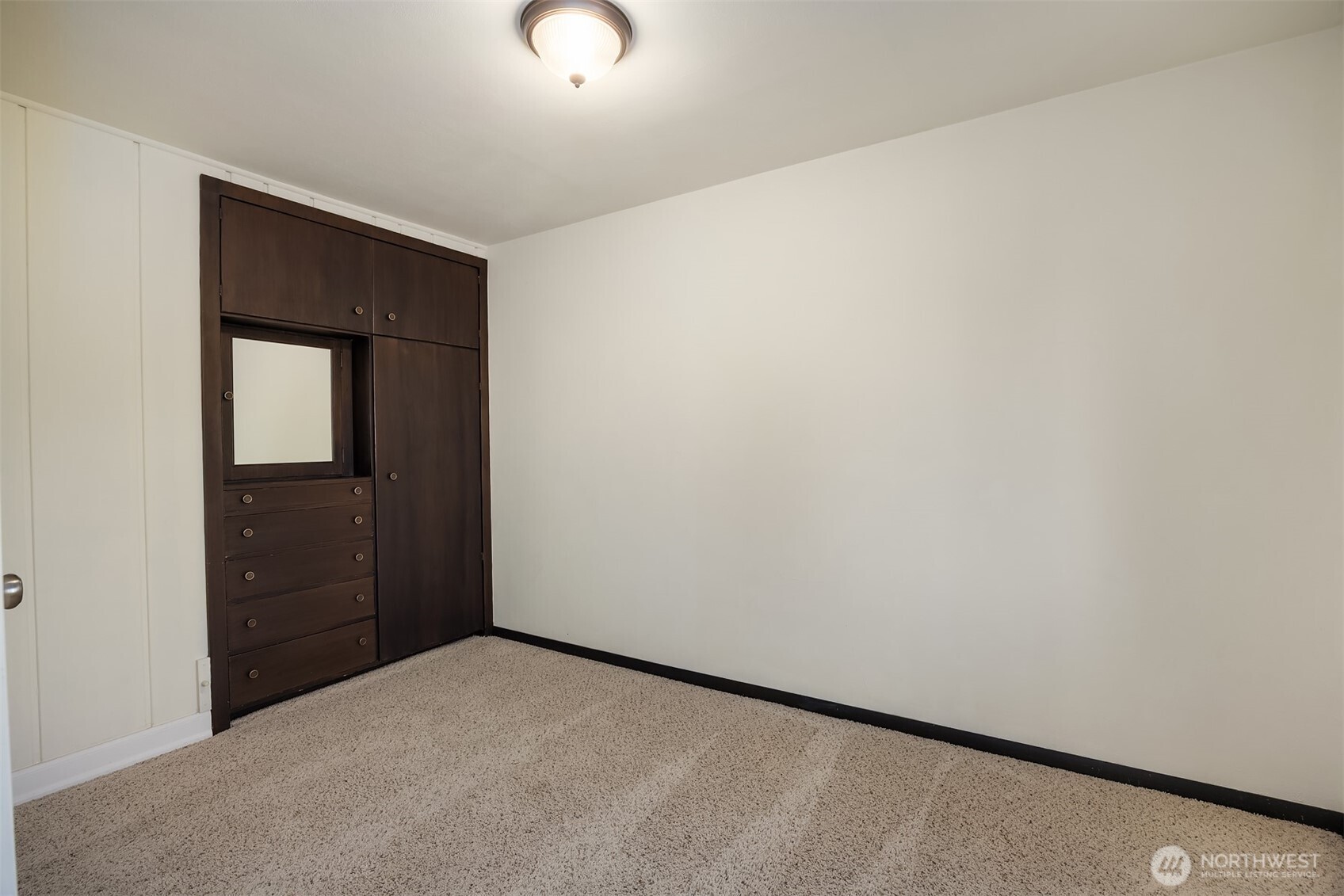 7720 NE 8th Street Medina WA 98039