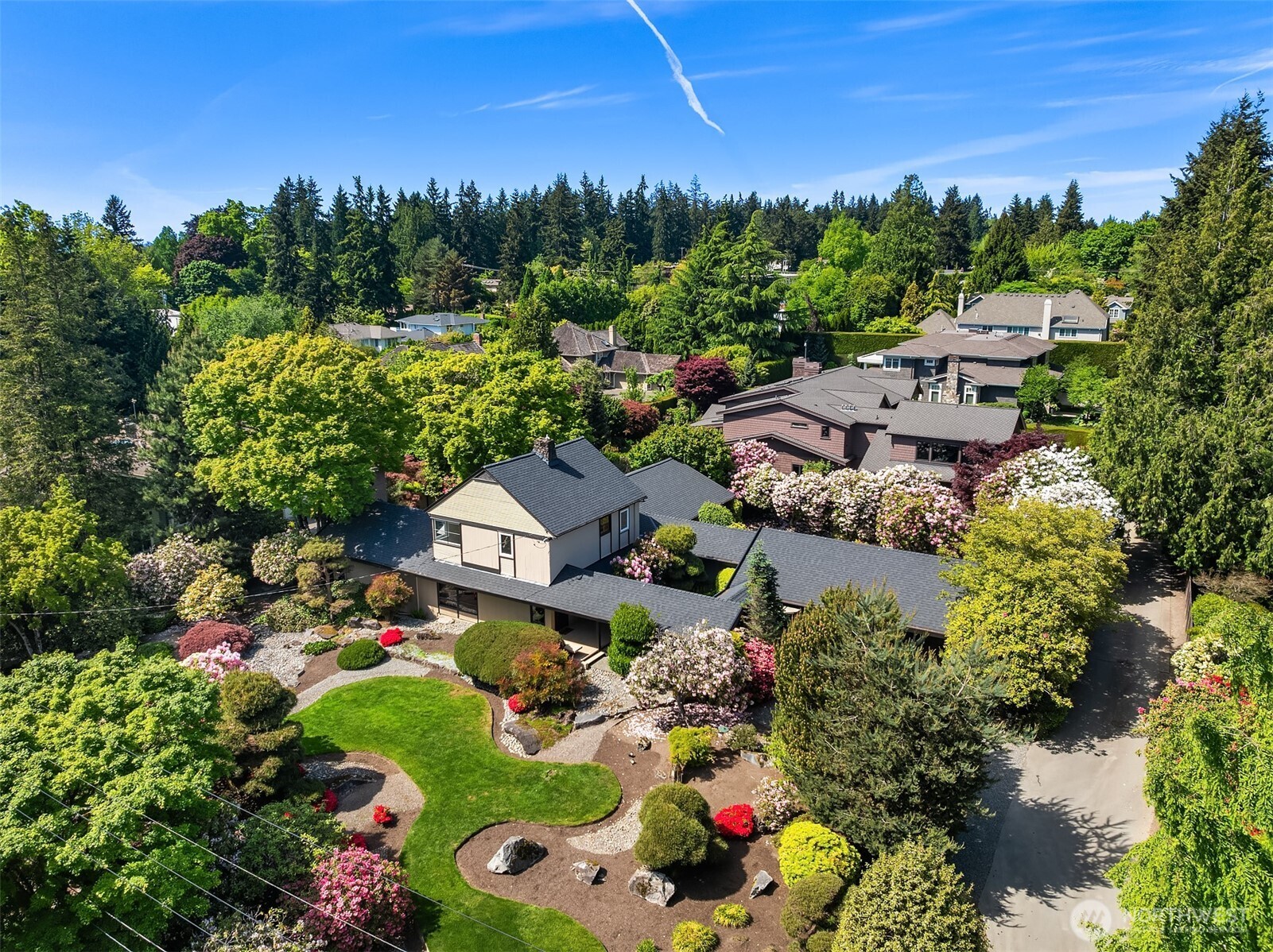 7720 NE 8th Street Medina WA 98039