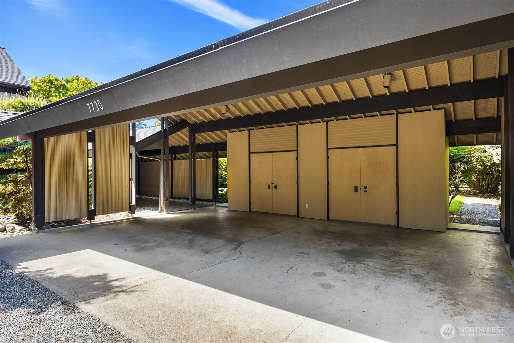 7720 NE 8th Street Medina WA 98039