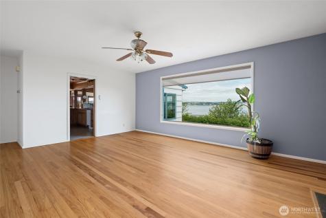 3224 SW Scenic Heights Street Oak Harbor WA 98277