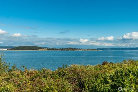 3224 SW Scenic Heights Street Oak Harbor WA 98277