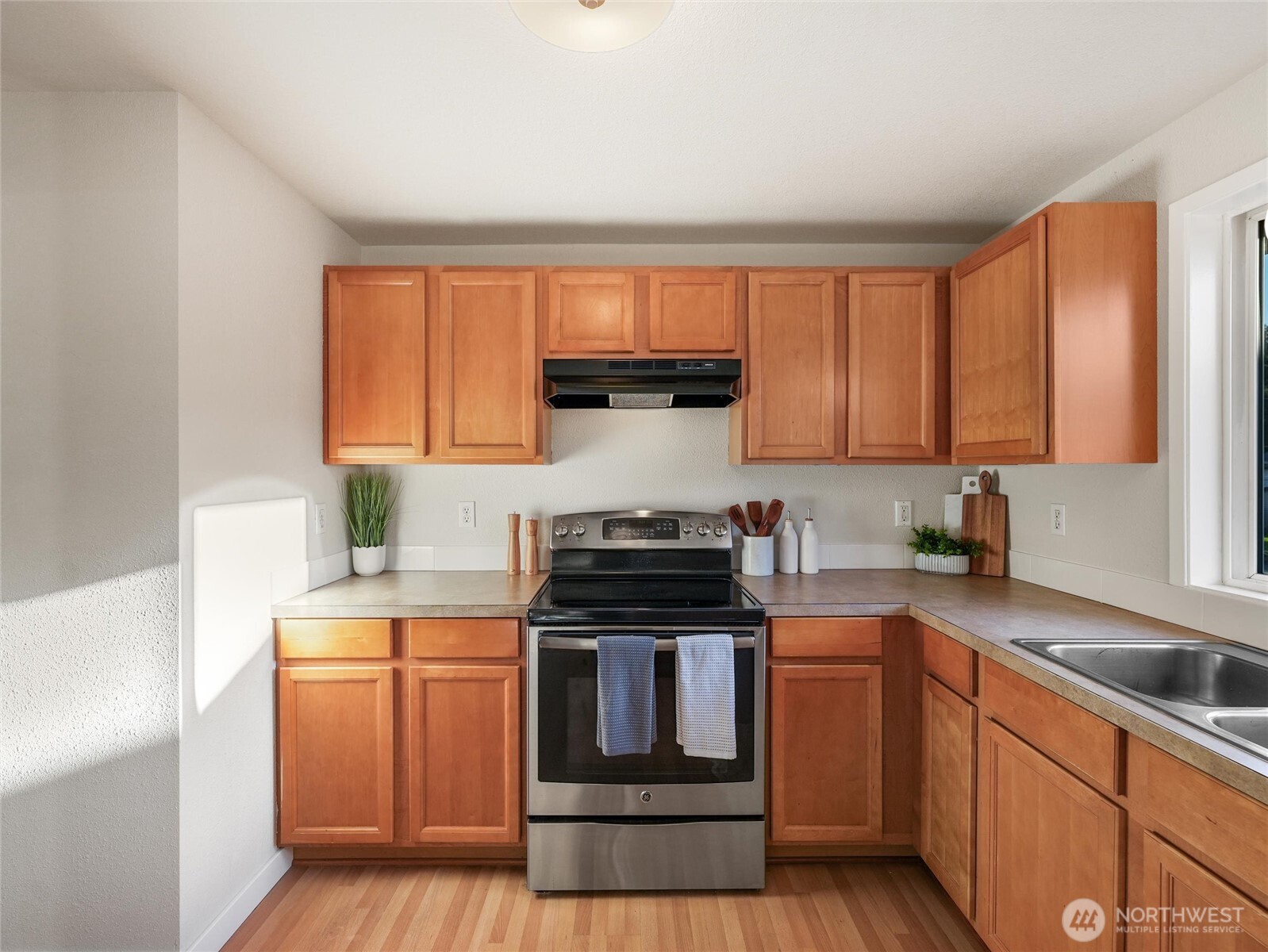 349 Anacortes Avenue SE Renton WA 98059