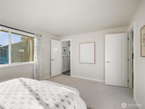 349 Anacortes Avenue SE Renton WA 98059