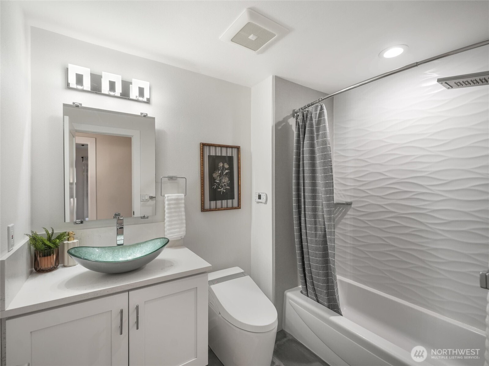 349 Anacortes Avenue SE Renton WA 98059
