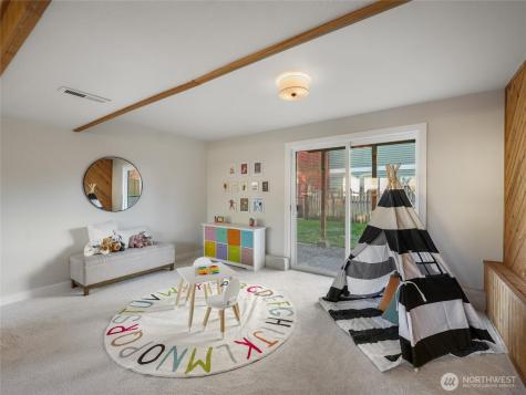 349 Anacortes Avenue SE Renton WA 98059