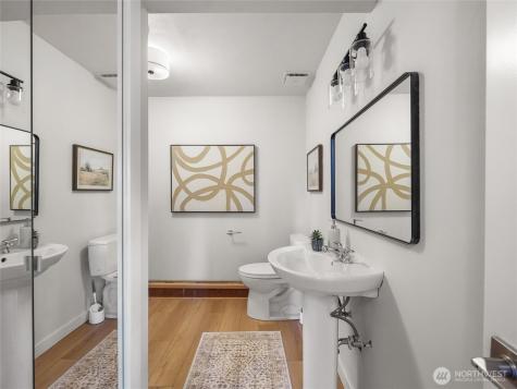 349 Anacortes Avenue SE Renton WA 98059