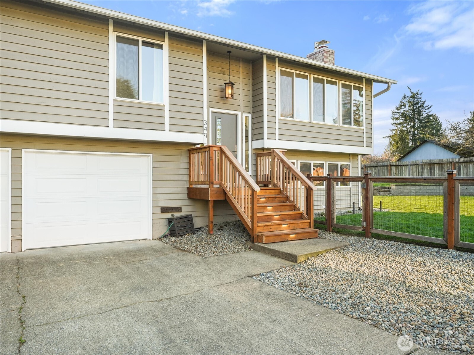 349 Anacortes Avenue SE Renton WA 98059