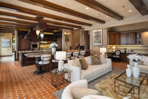 3639 W Mercer Way Mercer Island WA 98040