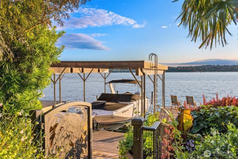 3639 W Mercer Way Mercer Island WA 98040