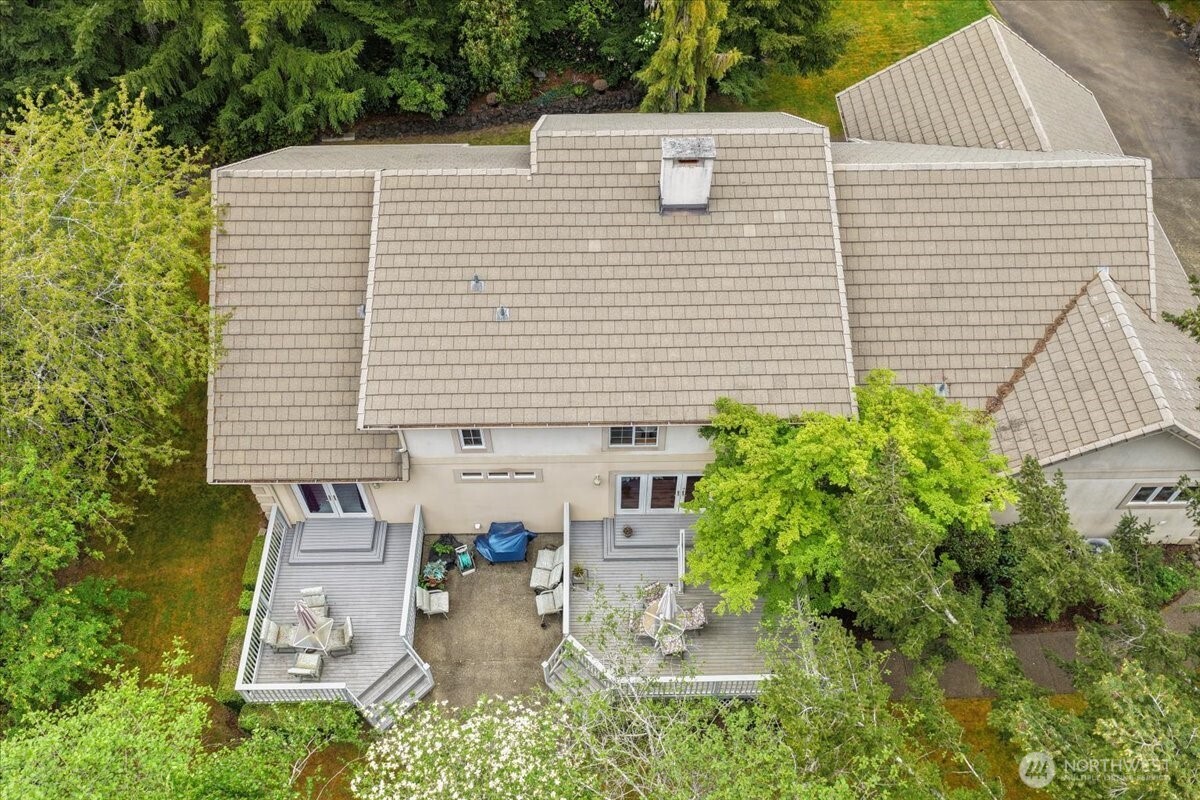 121 E Sterling Drive Allyn WA 98524