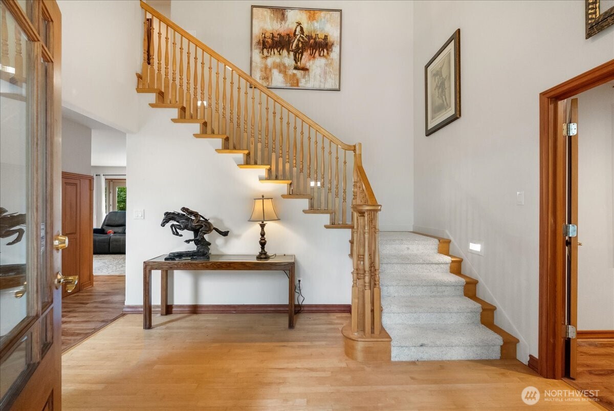 121 E Sterling Drive Allyn WA 98524