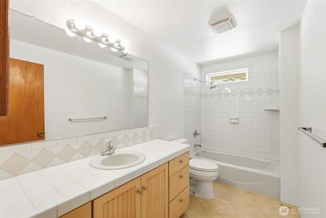 2995 Hunt Road Oak Harbor WA 98277